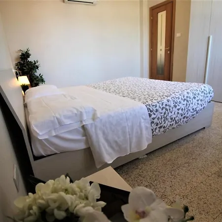 Costantina 21 Apartament *