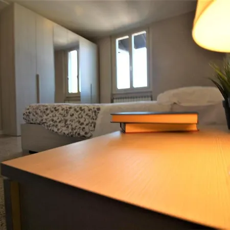 Costantina 21 Apartament *
